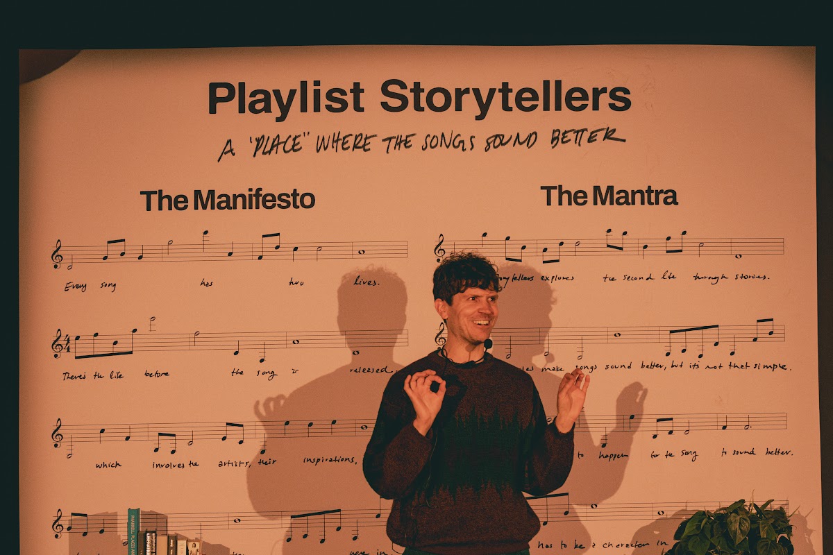 Adam Hammond, whose story is about Pra Dizer Adeus by Edu e Bethania